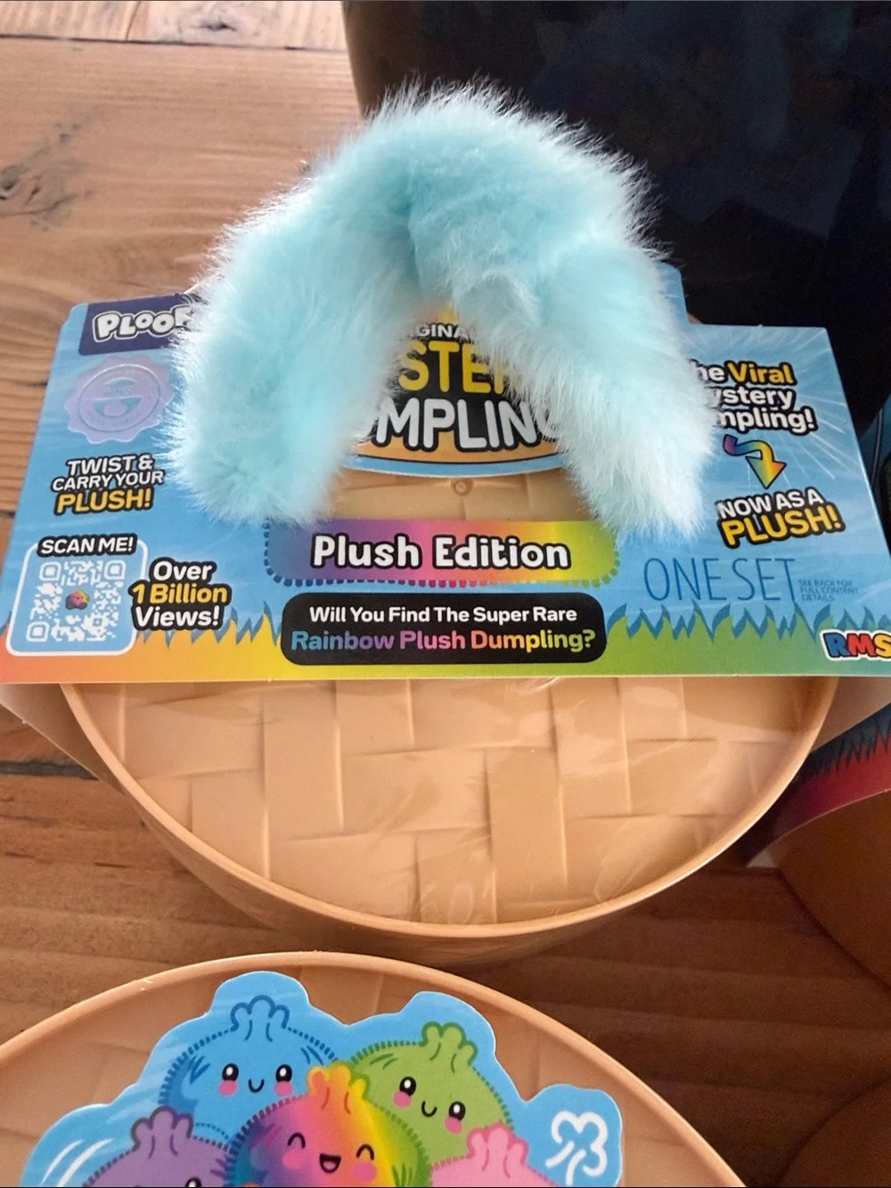 FOUR 4 RMS Rainbow PLUSH Edition Surprise Dumplings..Twist and Carry All Sealed